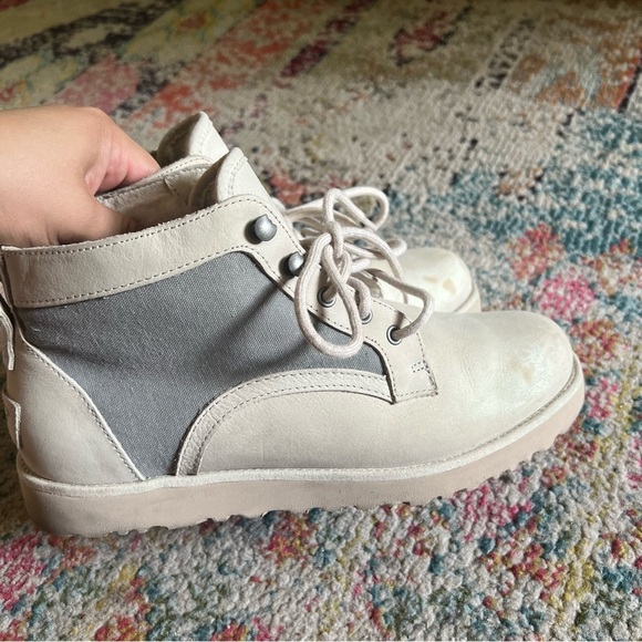 Ugg Women's Bethany Canvas size 9.5 - Picture 3 of 7